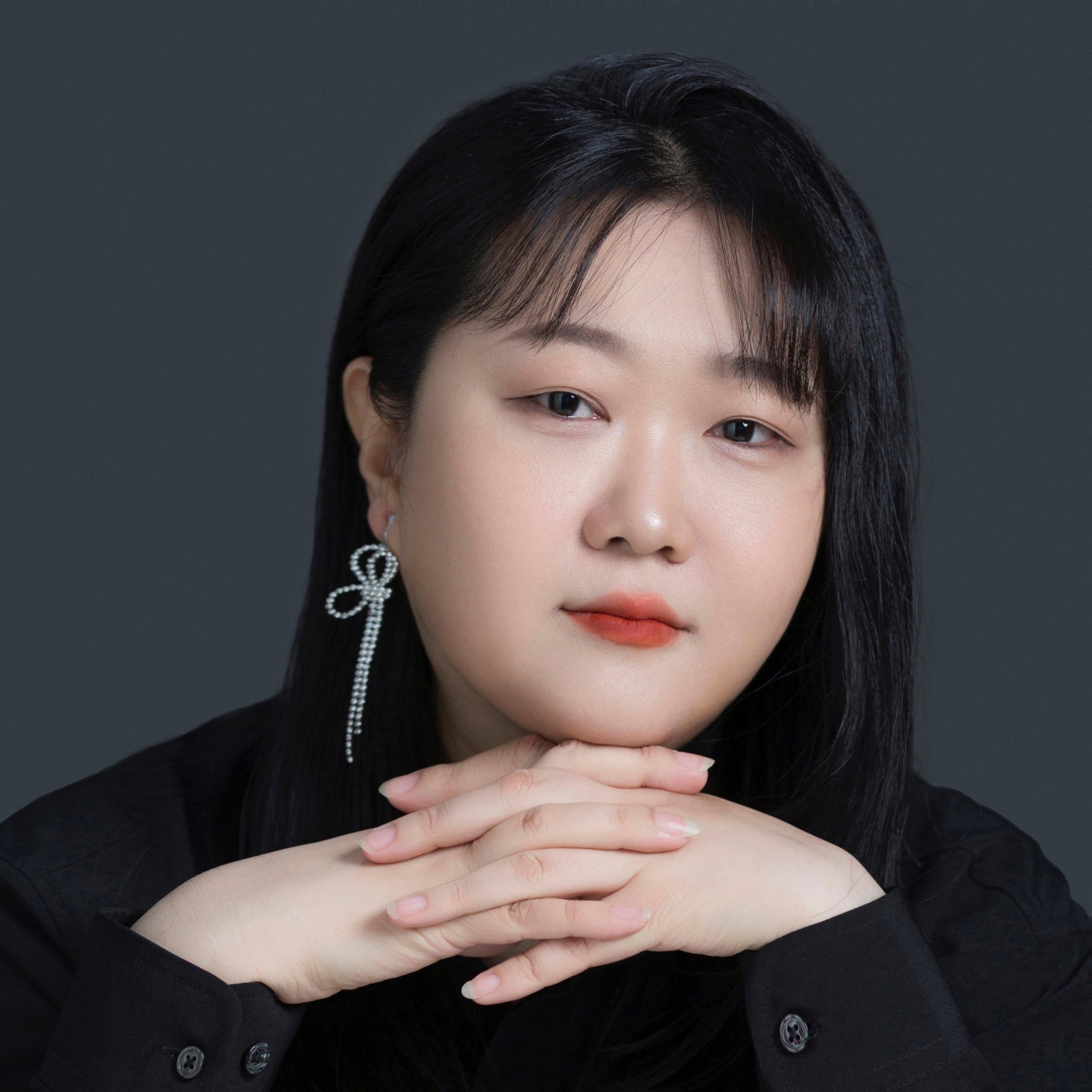 王宇.